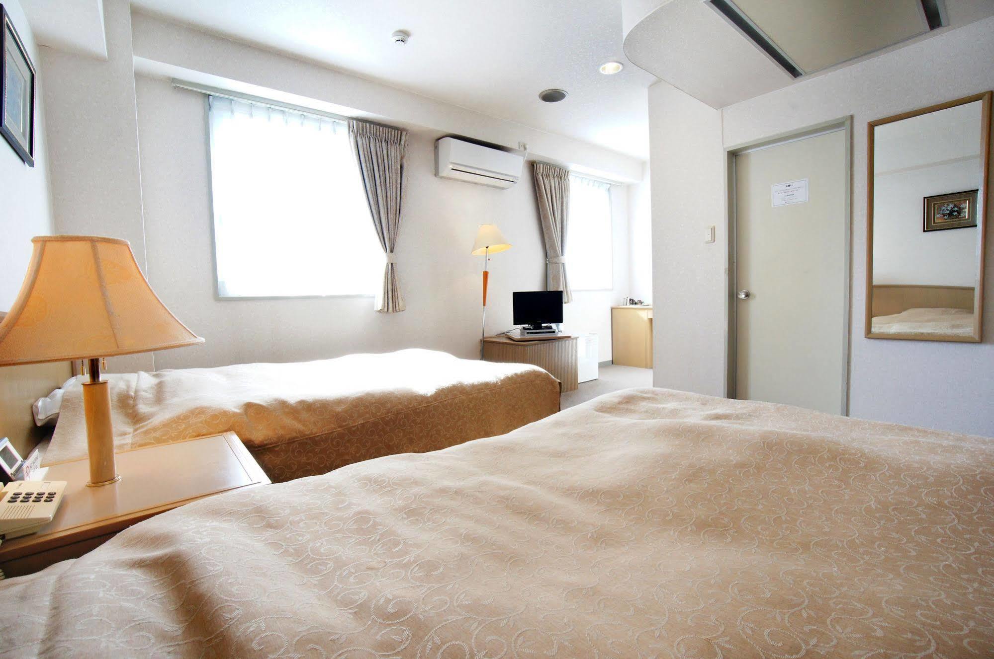 ロイヤルイン水戸-旧ホテルトレンド水戸- Mito  Ngoại thất bức ảnh